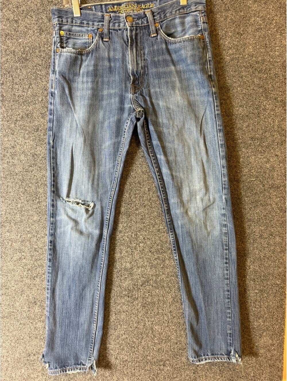 American Eagle Outfitters Slim Jeans Distressed Knee Medium Wash Denim 30x32